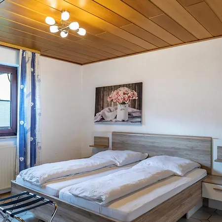 Am Twistesee 1 Souterraint Apartment