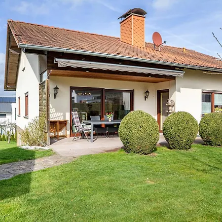 Am Twistesee 1 Souterraint * Wetterburg